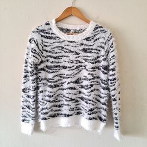 Mudd Fuzzy Zebra Stripe Black + White Soft Sweater